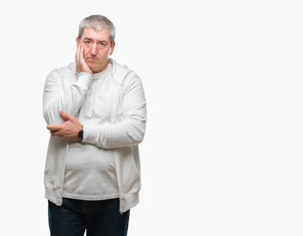 Hombre Mayor Guapo Usando Ropa Deportiva Sobre Fondo Aislado Pensando — Foto de Stock