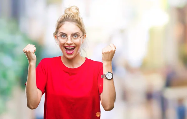 Young Beautiful Blonde Woman Wearing Red Shirt Glasses Isolated Background — Stock Photo, Image