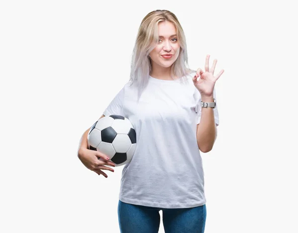 Junge Blonde Frau Hält Fußball Ball Über Isolierten Hintergrund Tun — Stockfoto