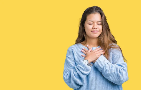 Jovem Bela Mulher Morena Vestindo Camisola Azul Inverno Sobre Fundo — Fotografia de Stock