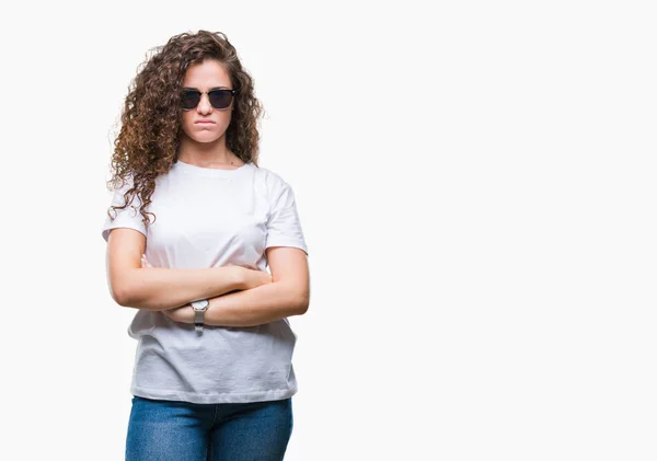 Mooie Brunette Krullend Haar Jong Meisje Dragen Van Een Zonnebril — Stockfoto