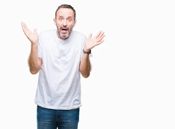 Hombre Mediana Edad Con Camiseta Blanca Sobre Fondo Aislado Expresión —  Fotos de Stock