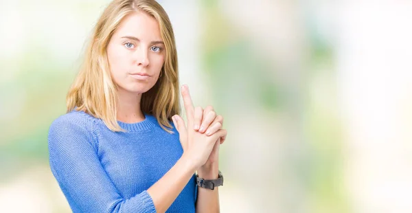 Schöne Junge Frau Trägt Blauen Pullover Über Isoliertem Hintergrund Mit — Stockfoto