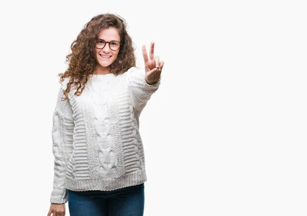 소녀가 스웨터 배경에 보여주는 손가락으로 가리키는 자신감과 — 스톡 사진