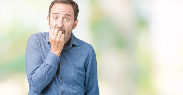 Bello Uomo Anziano Mezza Età Elegante Sfondo Isolato Cercando Stressato — Foto Stock