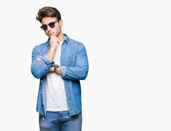 Young Handsome Man Wearing Sunglasses Isolated Background Hand Chin Thinking — Stock Photo, Image
