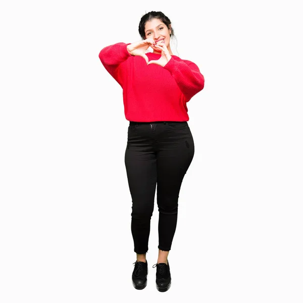 Młoda Piękna Kobieta Sobie Czerwony Sweter Bun Uśmiechający Się Miłość — Zdjęcie stockowe