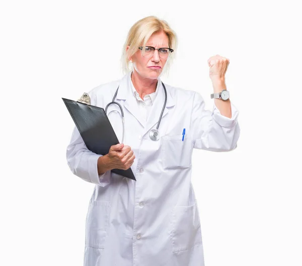 Middle Age Blonde Doctor Woman Holding Clipboard Isolated Background Annoyed — Stock Photo, Image