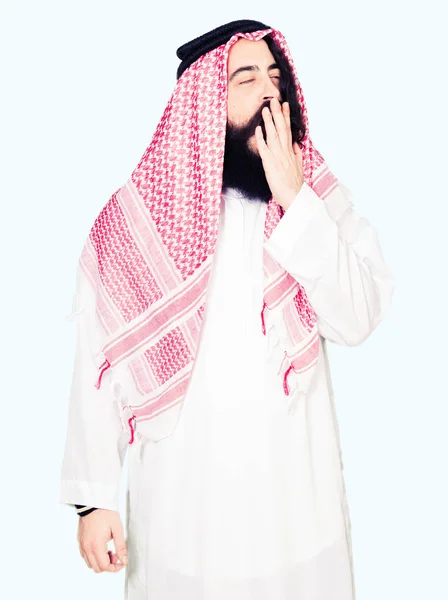 Człowiek Biznesu Arabskiego Długich Włosów Noszenia Tradycyjnych Kefija Szalik Znudzony — Zdjęcie stockowe