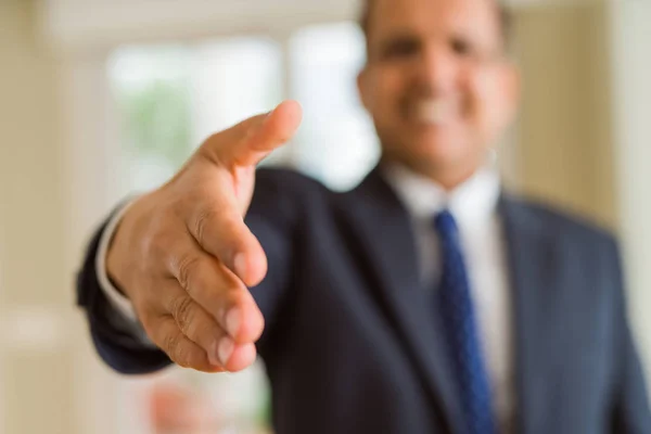 Close Business Man Handing Hand Conceito Reunião — Fotografia de Stock