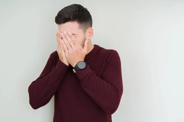 Joven Hombre Guapo Usando Suéter Sobre Fondo Aislado Con Expresión — Foto de Stock