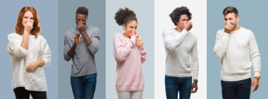 Kolaj Afro-Amerikan ve İspanyol insanlar kış kazak giyen bir şey pis ve iğrenç kokulu antika arka plan, dayanılmaz koku, holding nefes burun parmaklar ile grup. Kötü kokuyor kavramı.