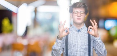 Yakışıklı Genç Adamın Portresi