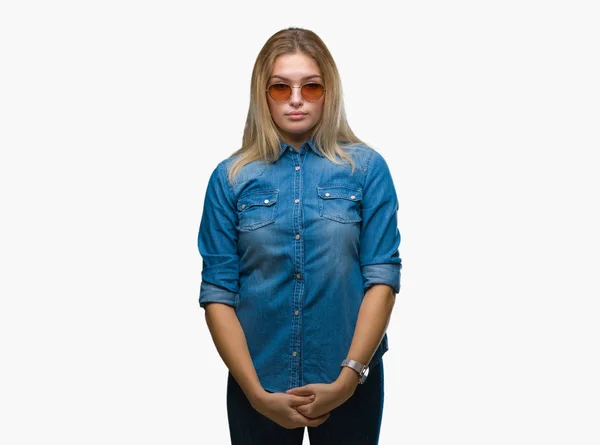 Mujer Caucásica Joven Con Gafas Sol Sobre Fondo Aislado Con —  Fotos de Stock