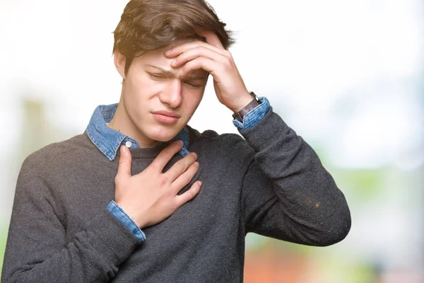 Joven Guapo Elegante Hombre Sobre Aislado Fondo Tocando Frente Para — Foto de Stock