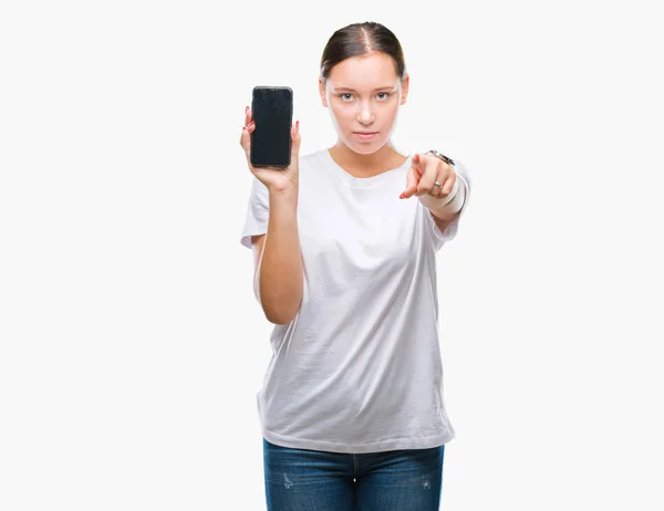 Joven Hermosa Mujer Caucásica Que Muestra Pantalla Del Teléfono Inteligente — Foto de Stock