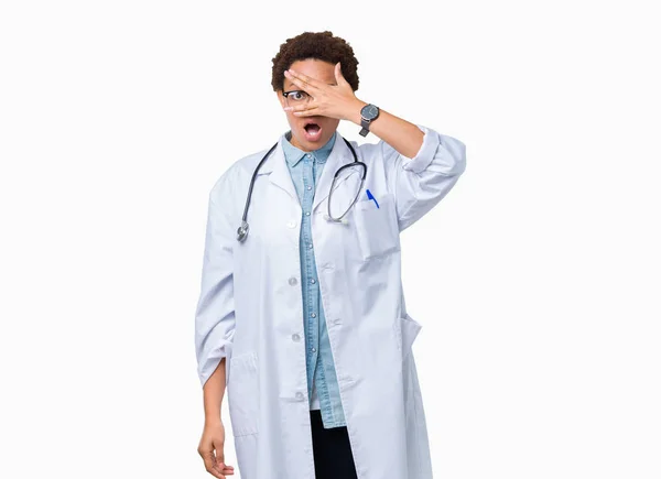 Young African American Doctor Woman Wearing Medical Coat Isolated Background — Stock Photo, Image