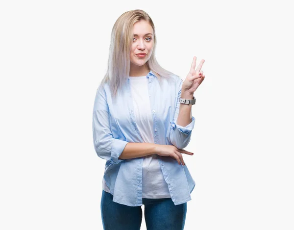 Mujer Rubia Joven Sobre Fondo Aislado Sonriendo Con Cara Feliz — Foto de Stock