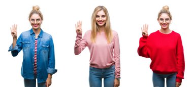 Kolaj gösterilen ve parmakları ile işaret izole arka plan üzerinde genç güzel sarışın kadının kendinden emin ve mutlu gülümseyerek süre dört numara.