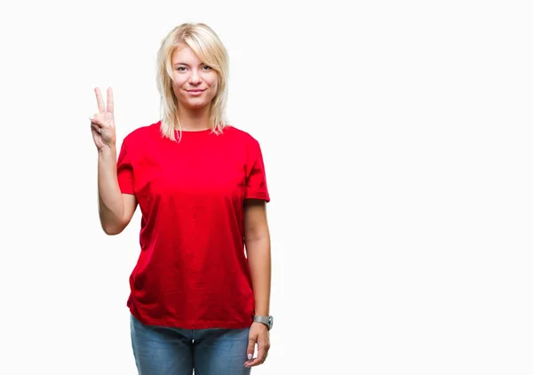 Jonge Mooie Blonde Vrouw Met Rode Shirt Geïsoleerde Achtergrond Weergeven — Stockfoto