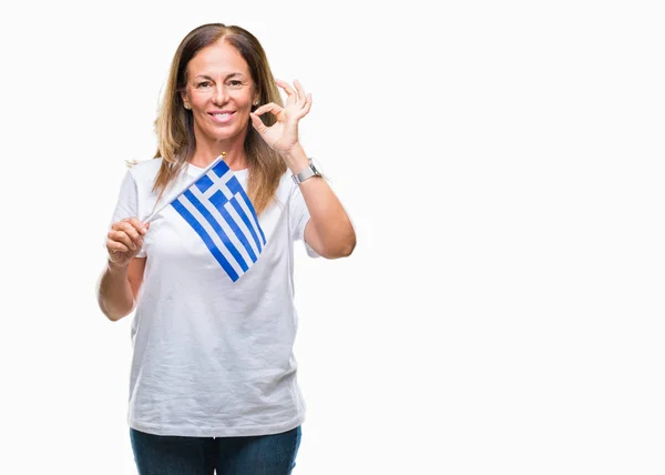 Середній Вік Латиноамериканського Жінка Тримає Прапор Греції Ізольованих Фону Роблячи — стокове фото