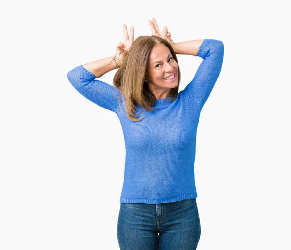 Schöne Frau Mittleren Alters Trägt Winterpullover Über Isoliertem Hintergrund Posiert — Stockfoto