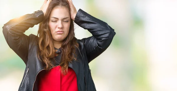 Hermosa Mujer Joven Tamaño Grande Con Una Chaqueta Cuero Moda —  Fotos de Stock