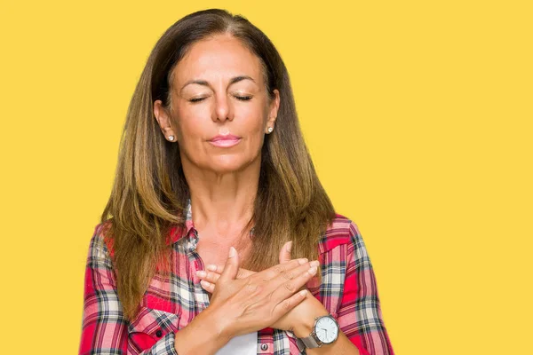 Mujer Adulta Mediana Edad Con Camisa Casual Sobre Fondo Aislado — Foto de Stock