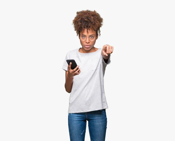 Young African American Woman Using Smartphone Isolated Background Pointing Finger — Stock Photo, Image