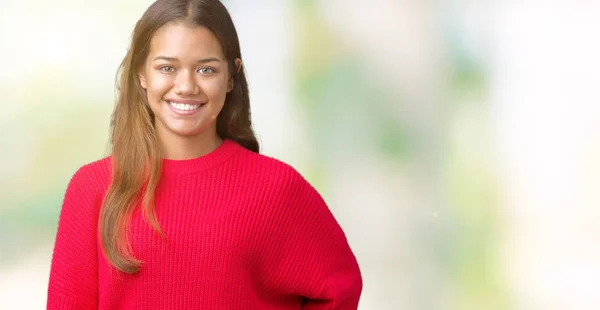 Giovane Bella Donna Bruna Che Indossa Maglione Invernale Rosso Sfondo — Foto Stock