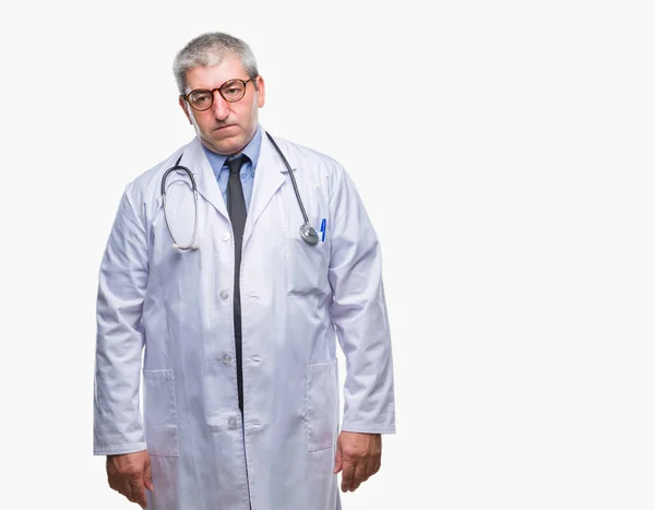 Przystojny Doktor Starszy Mężczyzna Białym Tle Depresji Martwić Cierpienie Płacze — Zdjęcie stockowe