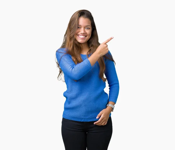 Jovem Bela Mulher Morena Vestindo Camisola Azul Sobre Fundo Isolado — Fotografia de Stock