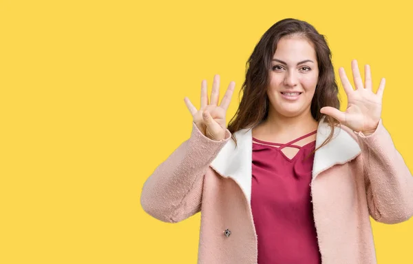 Mooie Grootte Jonge Vrouw Dragen Winterjas Geïsoleerde Achtergrond Tonen Omhoog — Stockfoto