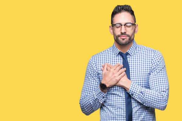 Junger Geschäftsmann Mit Brille Vor Isoliertem Hintergrund Lächelnd Die Hände — Stockfoto