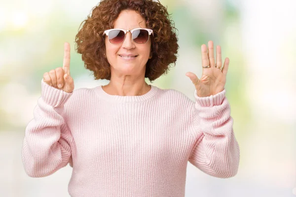 Beautiful Middle Ager Senior Woman Wearing Pink Sweater Sunglasses Isolated — Stock Photo, Image