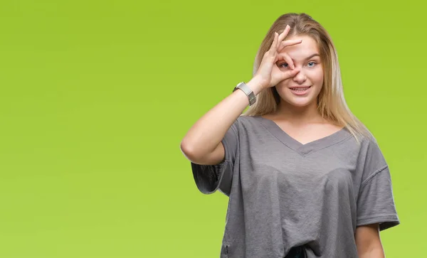 Giovane Donna Caucasica Sfondo Isolato Facendo Gesto Con Mano Sorridente — Foto Stock