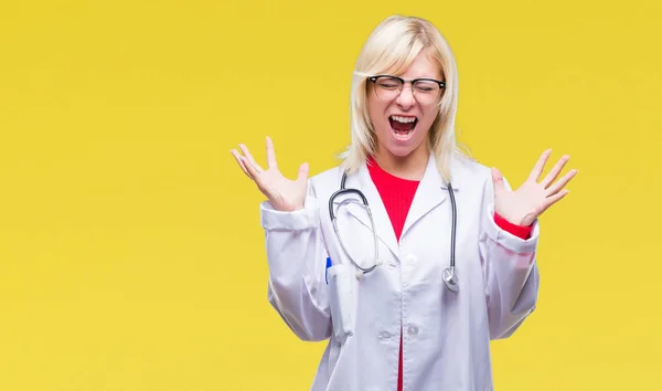 Junge Schöne Blonde Ärztin Die Medizinische Uniform Über Isoliertem Hintergrund — Stockfoto