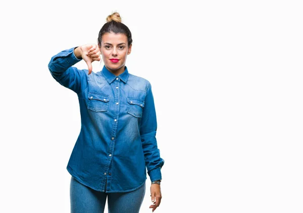 Jeune Belle Femme Sur Fond Isolé Regardant Malheureux Colère Montrant — Photo