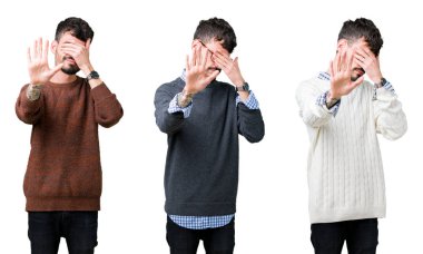 Kolaj genç adam gözleri elleriyle kapsayan izole arka plan üzerinde bir kazak giyiyor ve stop jest ile acı ve korku ifadesi. Utandım ve negatif kavramı.