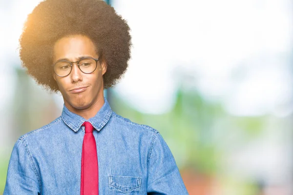 Молодих Афро Американських Ділова Людина Афро Волосся Носити Окуляри Червоний — стокове фото
