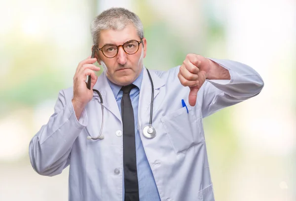 Handsome Senior Doctor Man Talking Smarpthone Isolated Background Angry Face — Stock Photo, Image