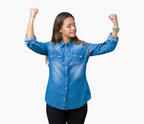 Ung Vacker Brunett Kvinna Klädd Blå Denim Skjorta Över Isolerad — Stockfoto