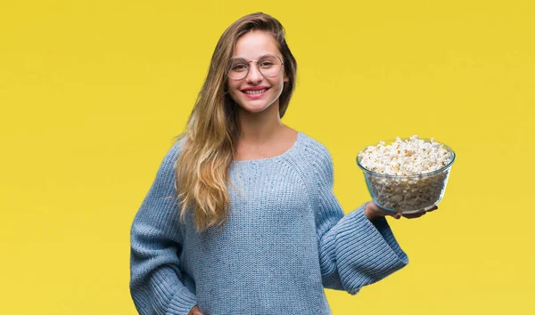 Giovane Bella Donna Bionda Mangiare Popcorn Sfondo Isolato Con Viso — Foto Stock