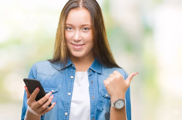 Joven Hermosa Mujer Caucásica Mensajes Texto Que Envían Mensaje Utilizando — Foto de Stock