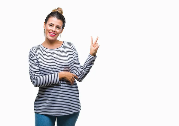 Giovane Bella Donna Casual Strisce Maglione Sfondo Isolato Sorridente Con — Foto Stock