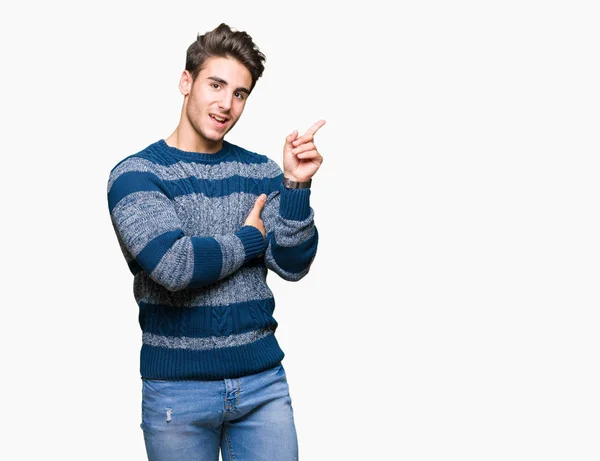 Joven Hombre Guapo Sobre Fondo Aislado Con Una Gran Sonrisa —  Fotos de Stock