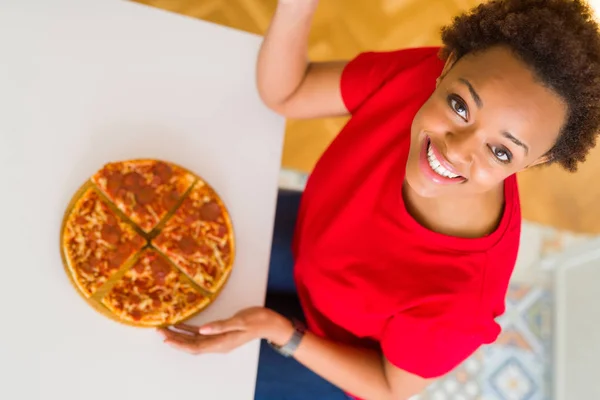 Junge Schöne Afrikanisch Amerikanische Frau — Stockfoto