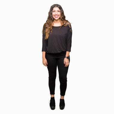 Güzel genç kadın uzun saçlı bir mutlu ve güzel yüzünde gülümseme. Şanslı kişi.