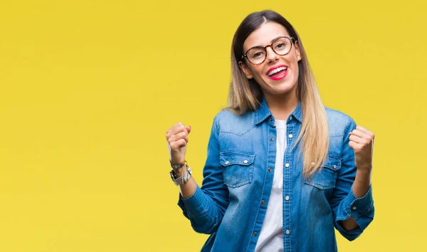 Jovem Mulher Bonita Sobre Uso Óculos Sobre Fundo Isolado Animado — Fotografia de Stock