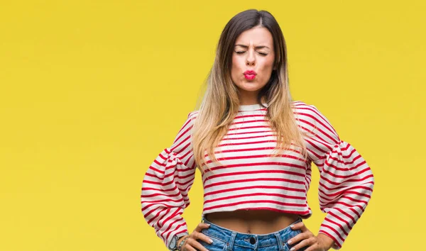 Jovem Bela Mulher Listras Casuais Camisola Inverno Sobre Fundo Isolado — Fotografia de Stock